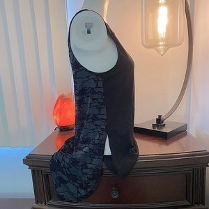 Sweaty Betty Sleeveless Long Top Yoga Exercise